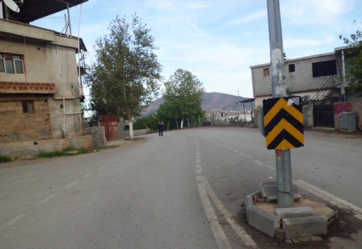 Gaziantep’te Motosiklet Yayaya Çarptı: 3 Yaralı