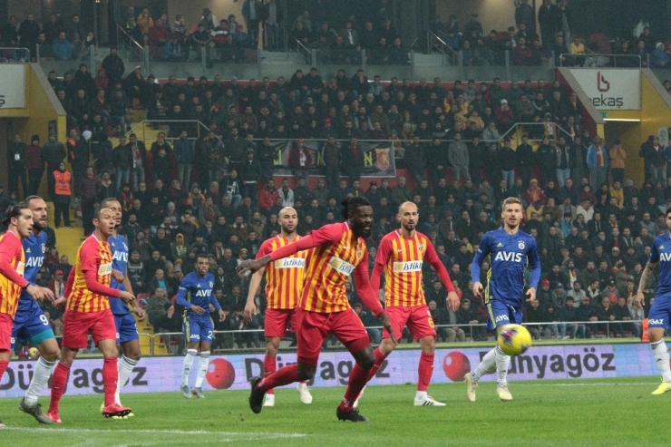 Süper Lig: İ.m. Kayserispor: 1 - Fenerbahçe: 0 (Maç Sonucu)