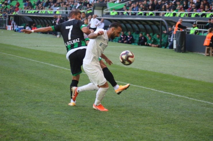 Tff 2. Lig: Sakaryaspor: 4 - Vanspor: 2