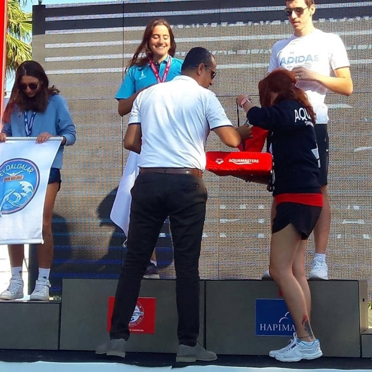 Milaslı Sporcular Yüzme Şampiyonasından Derece İle Döndü