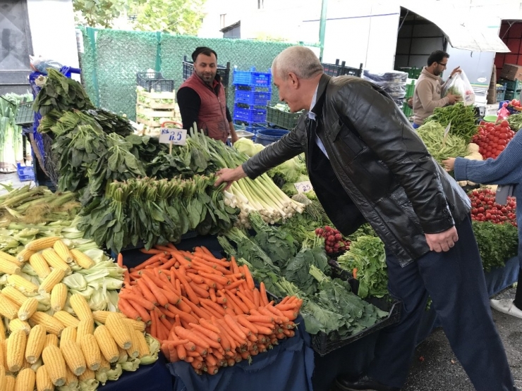 Ispanak Zehirlenmeleri Sonrası Pazarlarda Sıkı Denetim