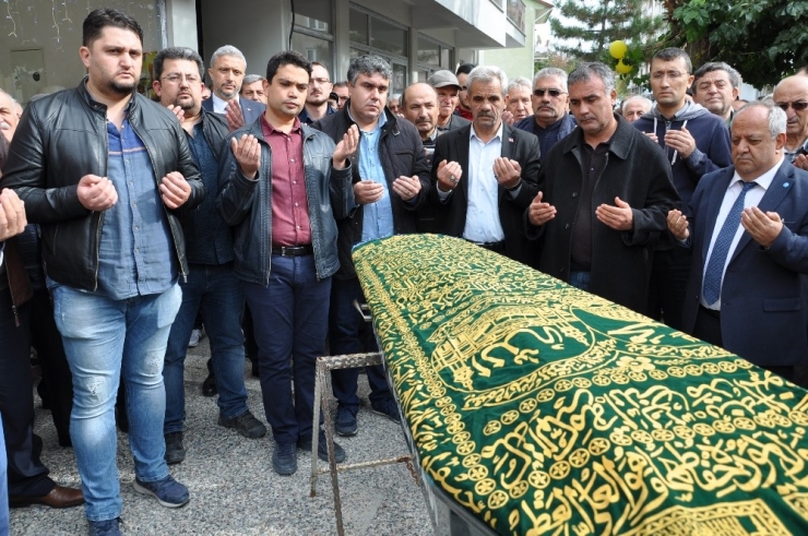 Metin Karakuyu Vefat Etti