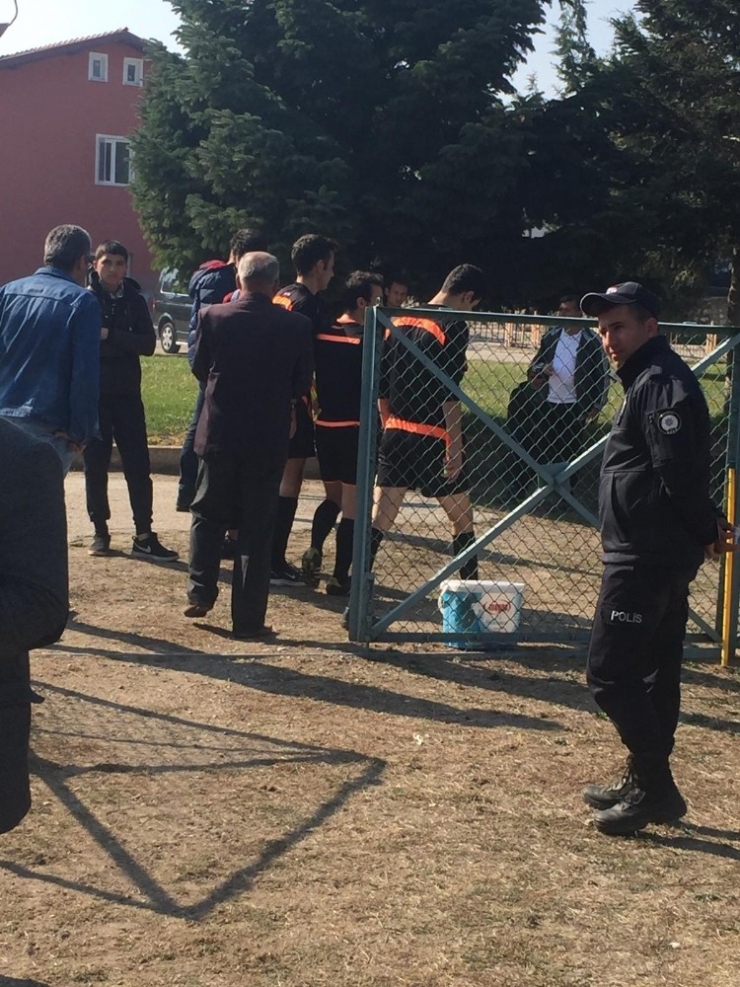 Yeşil Sahada Ambulans Krizi Takımları Sahadan Çektirdi