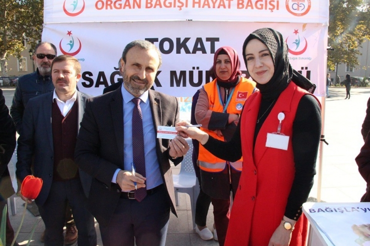 Türkiye’de 28 Bin 470 Kişi Organ Bağışı Bekliyor