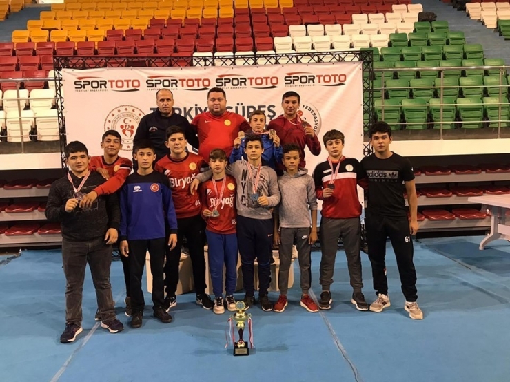 Trakya Birlik’in Minik Güreşçilerinin Büyük Başarısı
