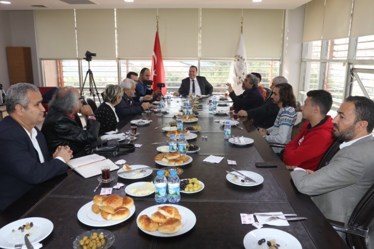 Akhisar Belediyesi Kendi Elektriğini Üretecek