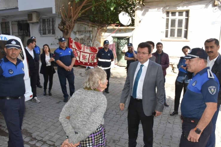 Kaymakam İkna Etti, Ayten Nine Artık Huzurevinde Yaşayacak