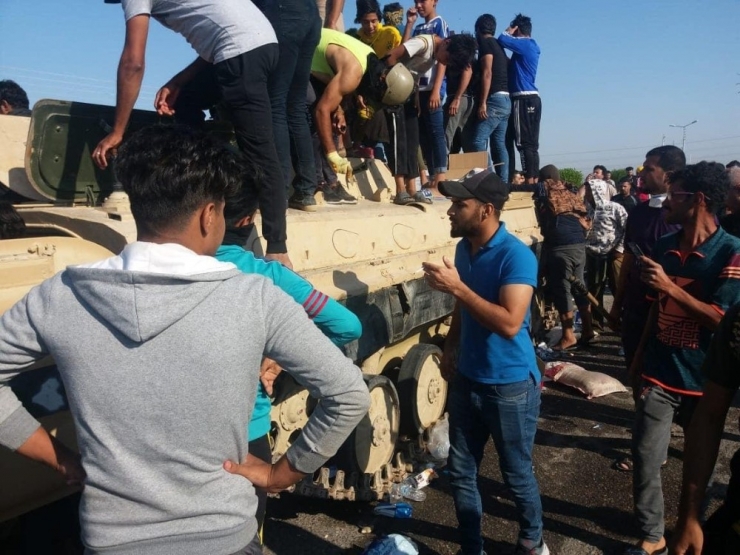 Protestoların Sürdüğü Irak’ta Anayasa Değişikliği İçin İlk Toplantı