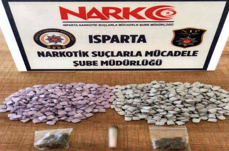 Isparta’da Zehir Tacirlerine Geçit Yok, 30 Günde 100 Şüpheli Yakalandı
