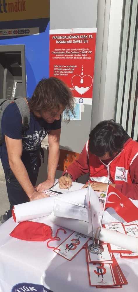 Fen Lisesi Öğrencilerinden Kızılay’a Destek Kampanyası