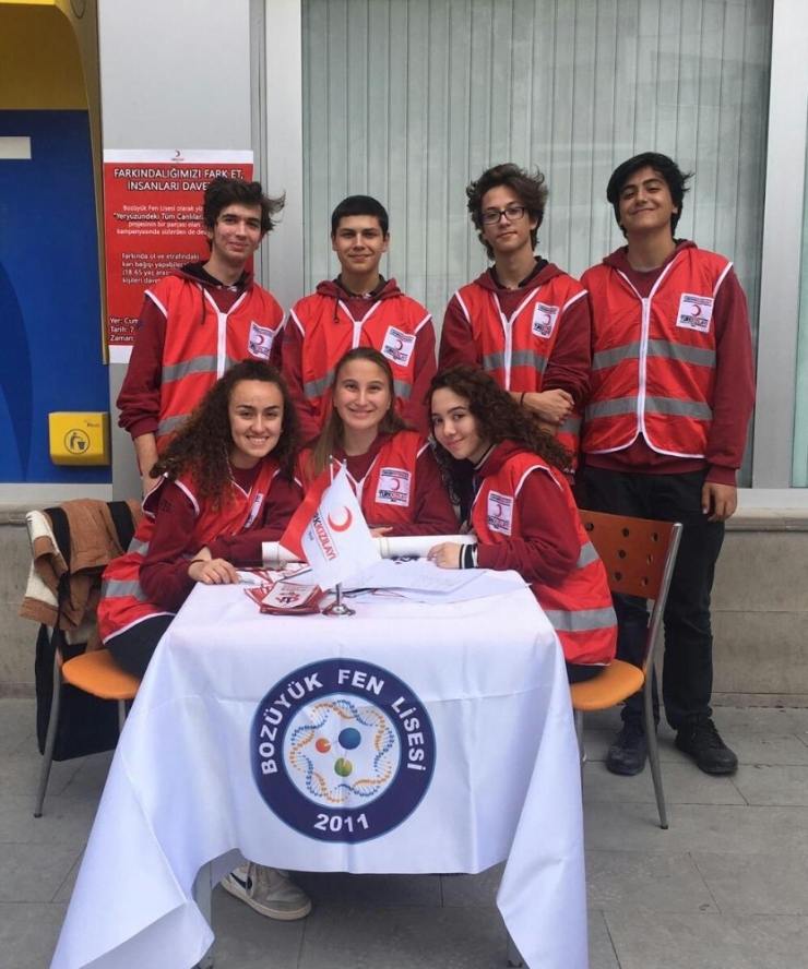 Fen Lisesi Öğrencilerinden Kızılay’a Destek Kampanyası