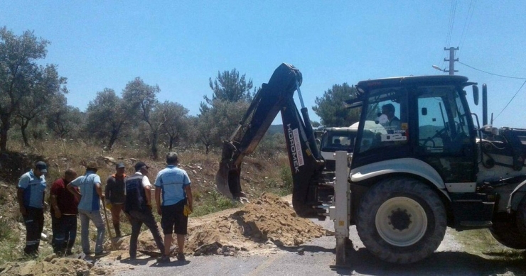 Milas’ın Mahallelerinde Şebekeler Yenileniyor