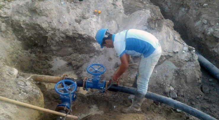 Milas’ın Mahallelerinde Şebekeler Yenileniyor