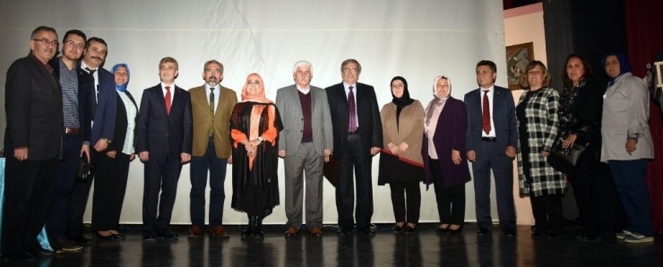 Prof. Dr. Kemal Yakut Moderatörlüğünde ‘Milli Mücadele’de Afyonkarahisar’ Paneli