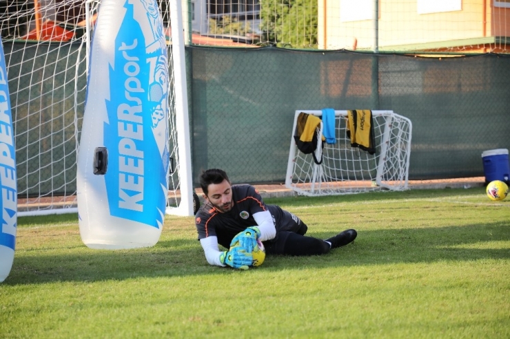 Erol Bulut: “Trabzonspor’dan 3 Puan Almaya Çalışacağız”