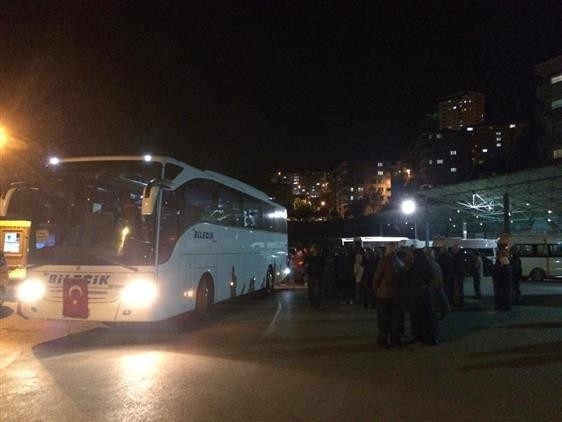 Umre Yolcuları Kutsal Topraklara Uğurlandı