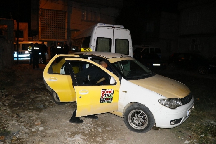 Polisten Kaçan Taksi Sürücüsü Aracı Terk Edip Kayıplara Karıştı