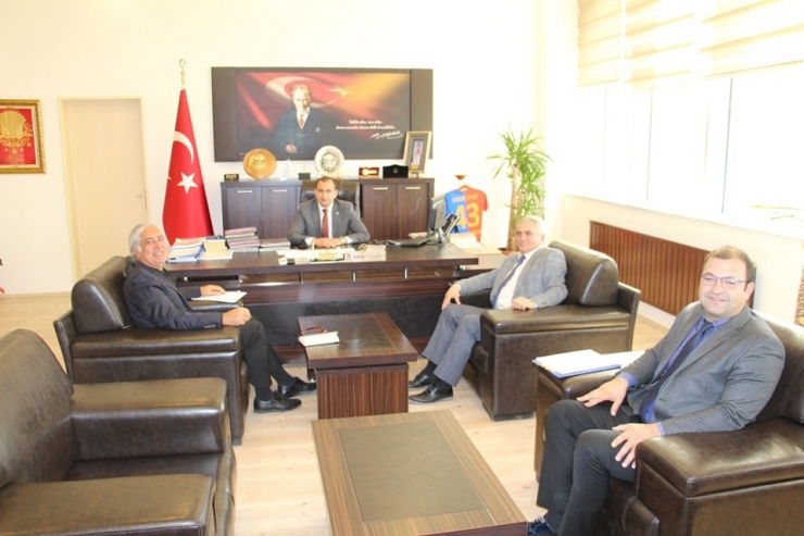 Arif Güler’e ’Fahri Hemşehrilik’ Beratı