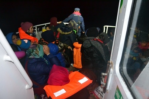 Balıkesir’de 52 Düzensiz Göçmen Yakalandı