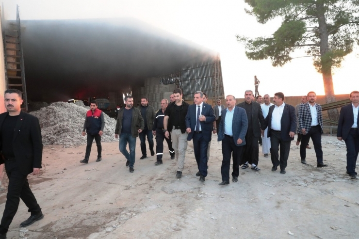 Beyazgül Fabrika Yangınında İncelemelerde Bulundu