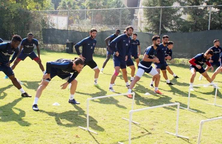 Toysal: “Her Maça Ekstra Motive Olmak Zorundayız”