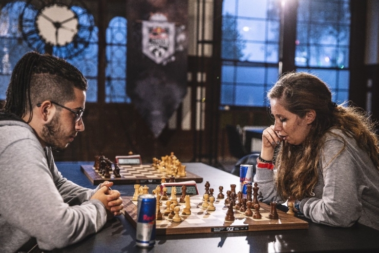Red Bull Chess Masters’da Elemeler Başlıyor