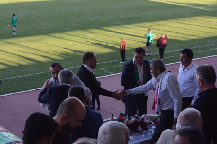 Isparta 32 Spor Başkanı Yazgan: "Isparta’mız Profesyonel Ligi Hak Ediyor"