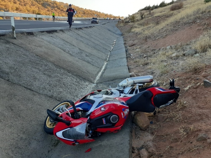 Konya’da Motosiklet Kazası: 1 Ölü, 1 Yaralı