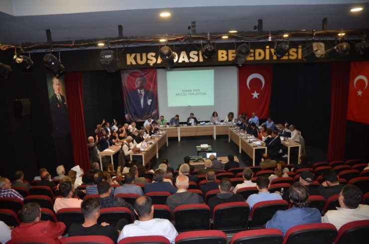 Katı Atık Ücretlerini Kuşadası Belediyesi Toplayacak