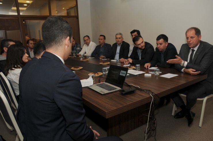 Ticaret Borsasından Üyelerine İhracat Bilgilendirmesi