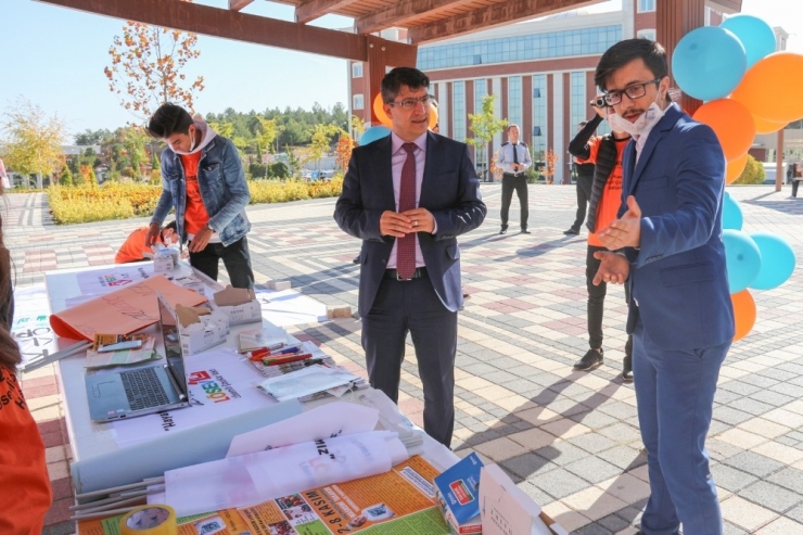 Rektör Taş’tan Lösev’e Destek