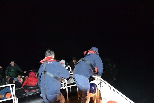 Sahil Güvenlik Uçağında Kaçamadılar