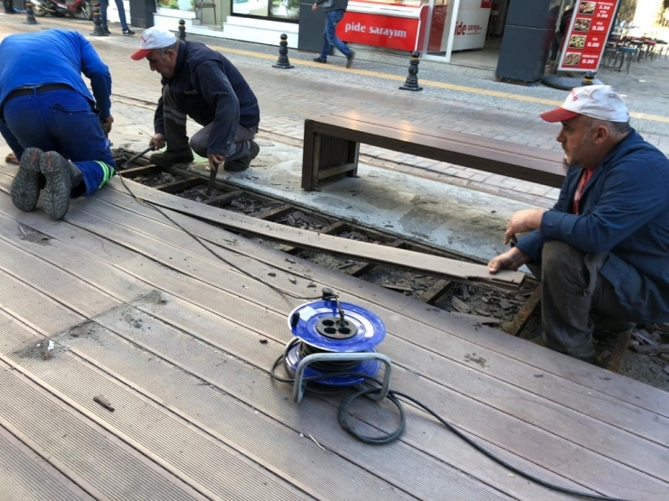 Sinop’un Sakarya Caddesi’nde Yenileme Çalışmaları