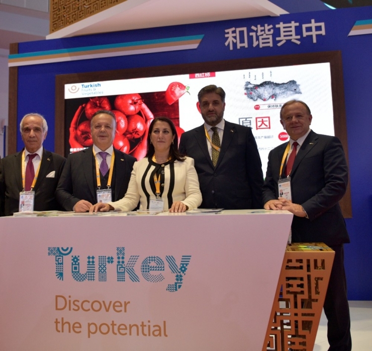 İhracatçılar Çin’e Çıkarma Yaptı