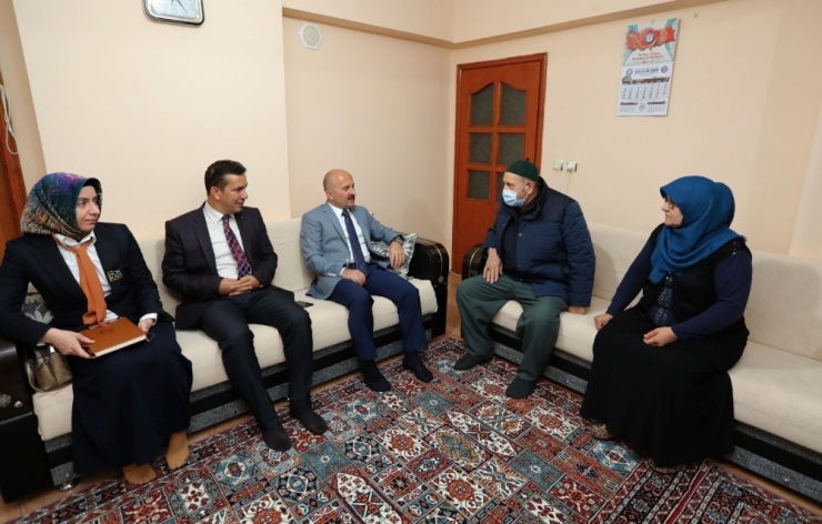 Karaciğer Nakli İle Hayata Yeniden Tutundu