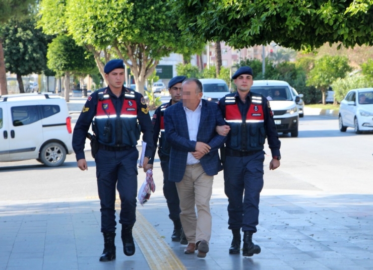 Turistlere Sahte Rapor Düzenleyen Ve Uyuşturucu Bağımlılarına Hap Satan Doktor Adliyede