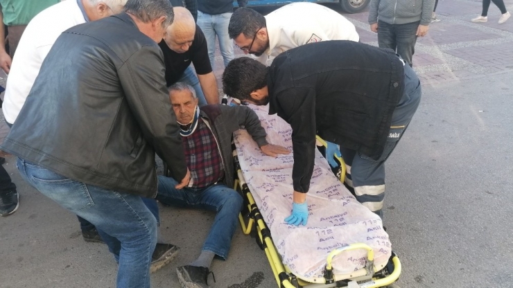 Geri Manevra Yapan Kargo Aracının Altında Kalan Vatandaş Yaraladı