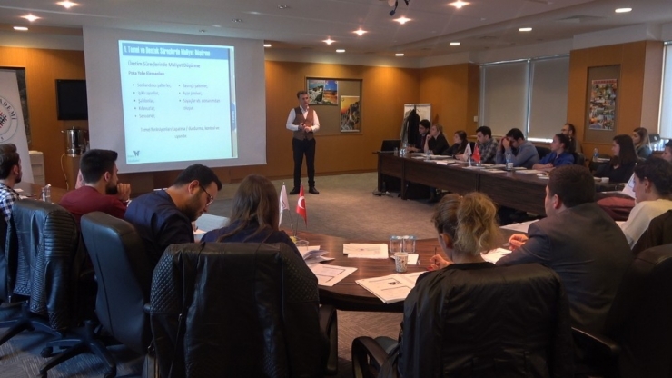 Denib’de ‘Maliyet Düşürme Teknikleri Eğitimi’