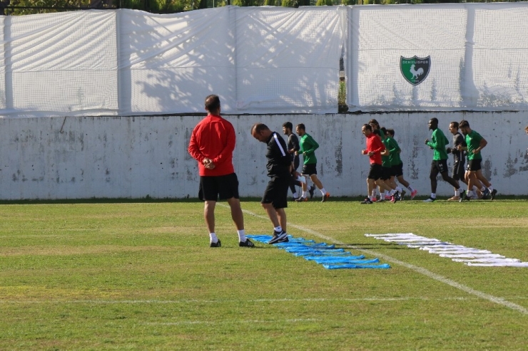 Denizlispor, Beşiktaş Maçı Hazırlıklarını Sürdürüyor