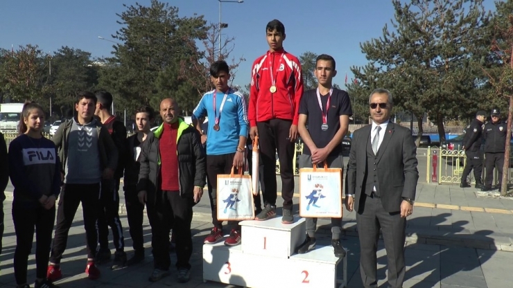 Atatürk İçin Koştular