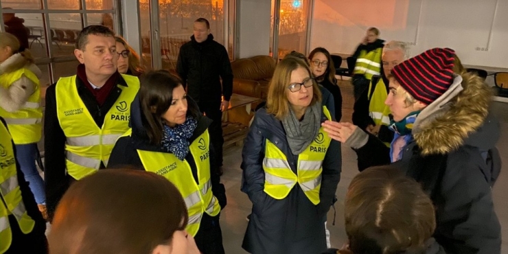 Fransa Polisi Paris’teki Göçmen Kampını Boşalttı