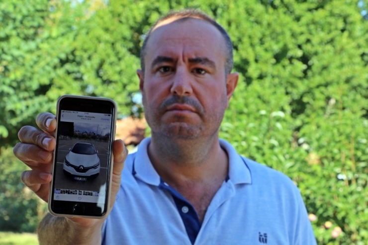 Önce Sazan Balığı Yedi, Ardından ‘Eyvah’ Dedi