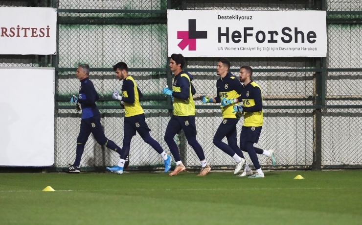 Fenerbahçe, Kasımpaşa Maçı Hazırlıklarını Tamamladı
