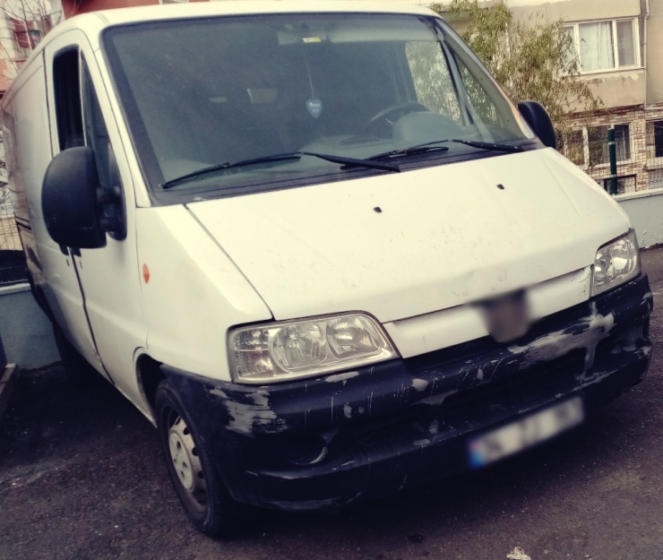 Panelvan Kamyonetten 30 Kaçak Göçmen Çıktı