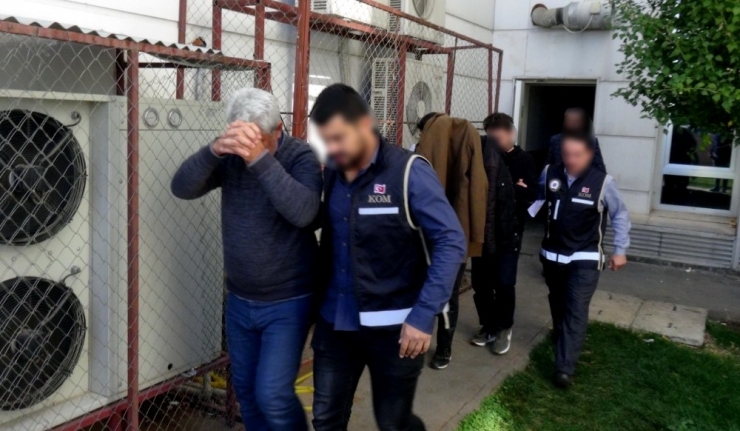 4 İldeki Fetö Operasyonu Şüphelileri Adliyeye Sevk Edildi