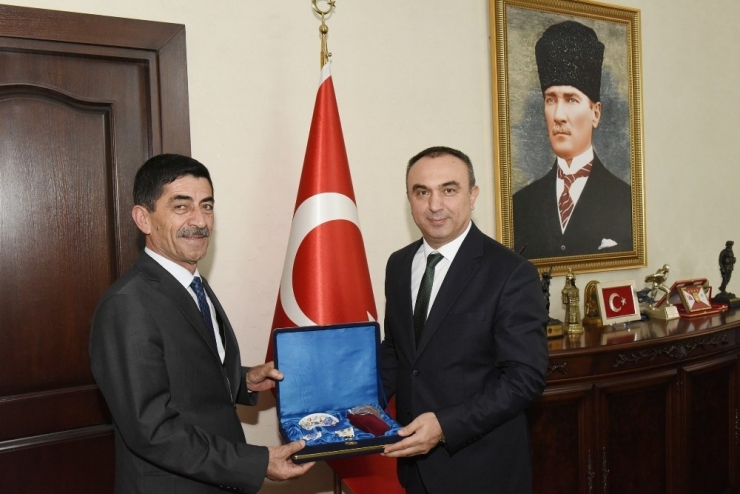 Vakıflar Bölge Müdürü Güven’den Vali Soytürk’e Veda Ziyareti