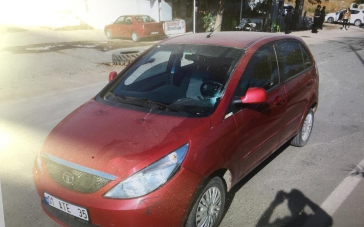 Karşıya Geçerken Otomobilin Çarptığı 82 Yaşındaki Adam Ağır Yaralandı