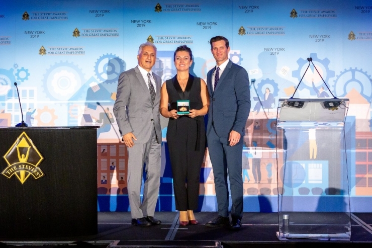 Hugo Boss Tekstil Sanayi’ne Yurtdışından İki Ödül