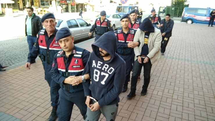 Kocaeli’de 4 Deaş Şüphelisi Adliyeye Sevk Edildi