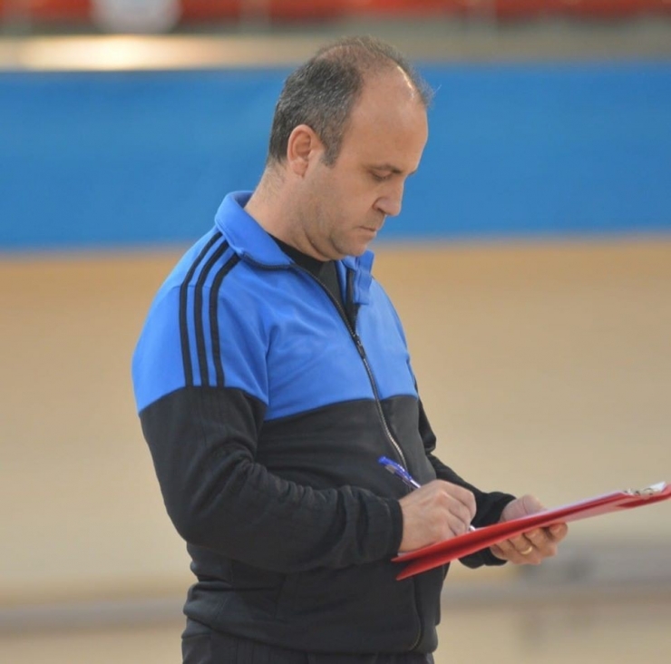 Melikgazi Belediyespor Antrenörü Fuat Kalay:“lider Olarak Gidip, Lider Olarak Dönmek İstiyoruz”